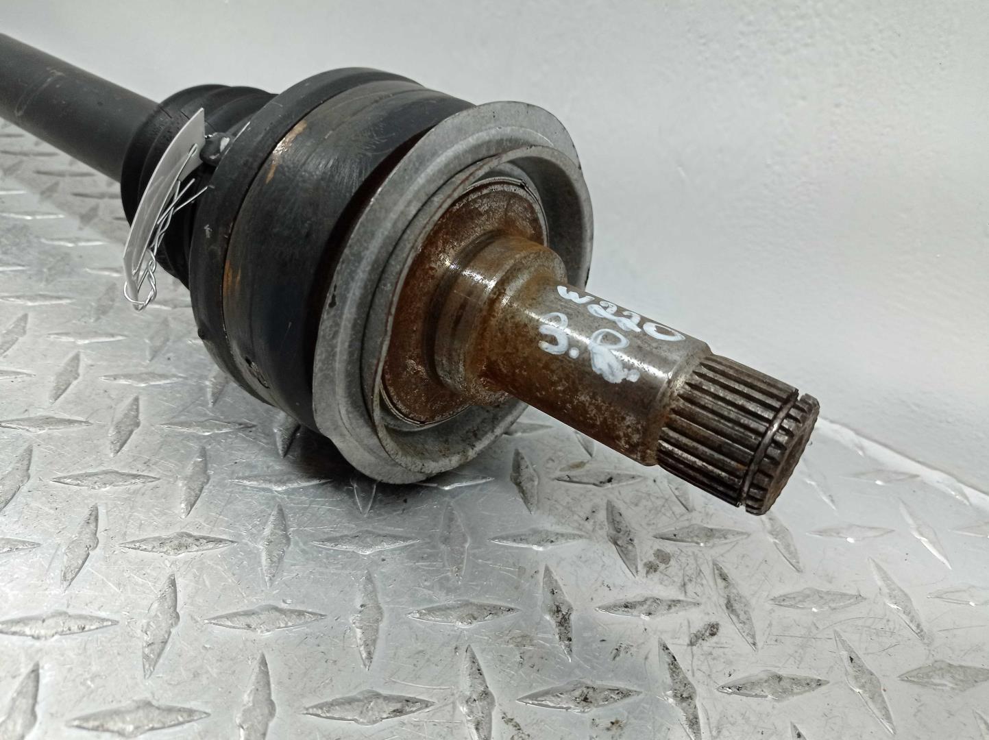 Полуось задняя правая