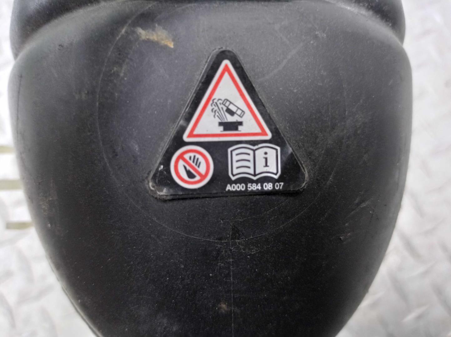 Бачок расширительный