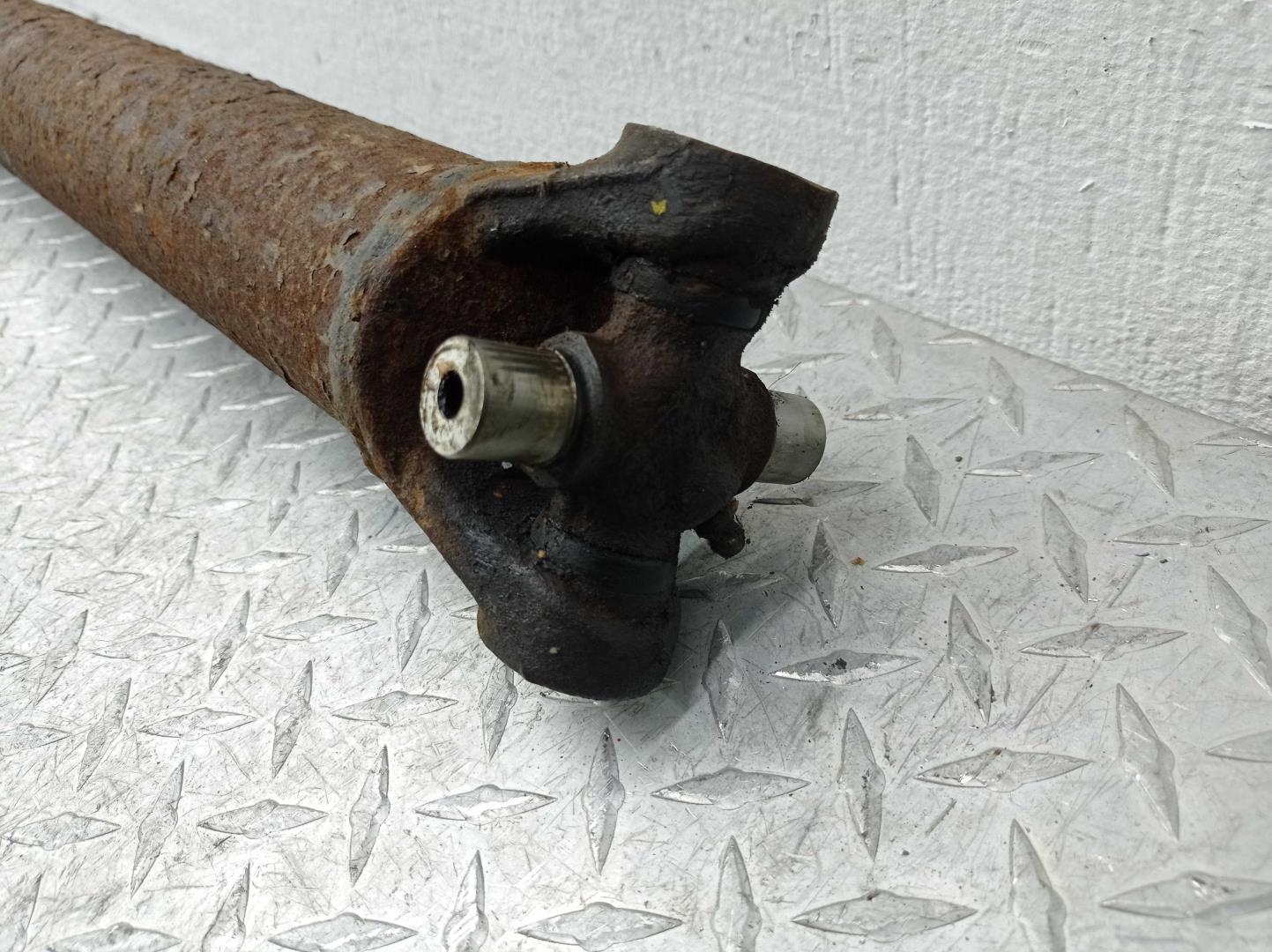 Вал карданный задний