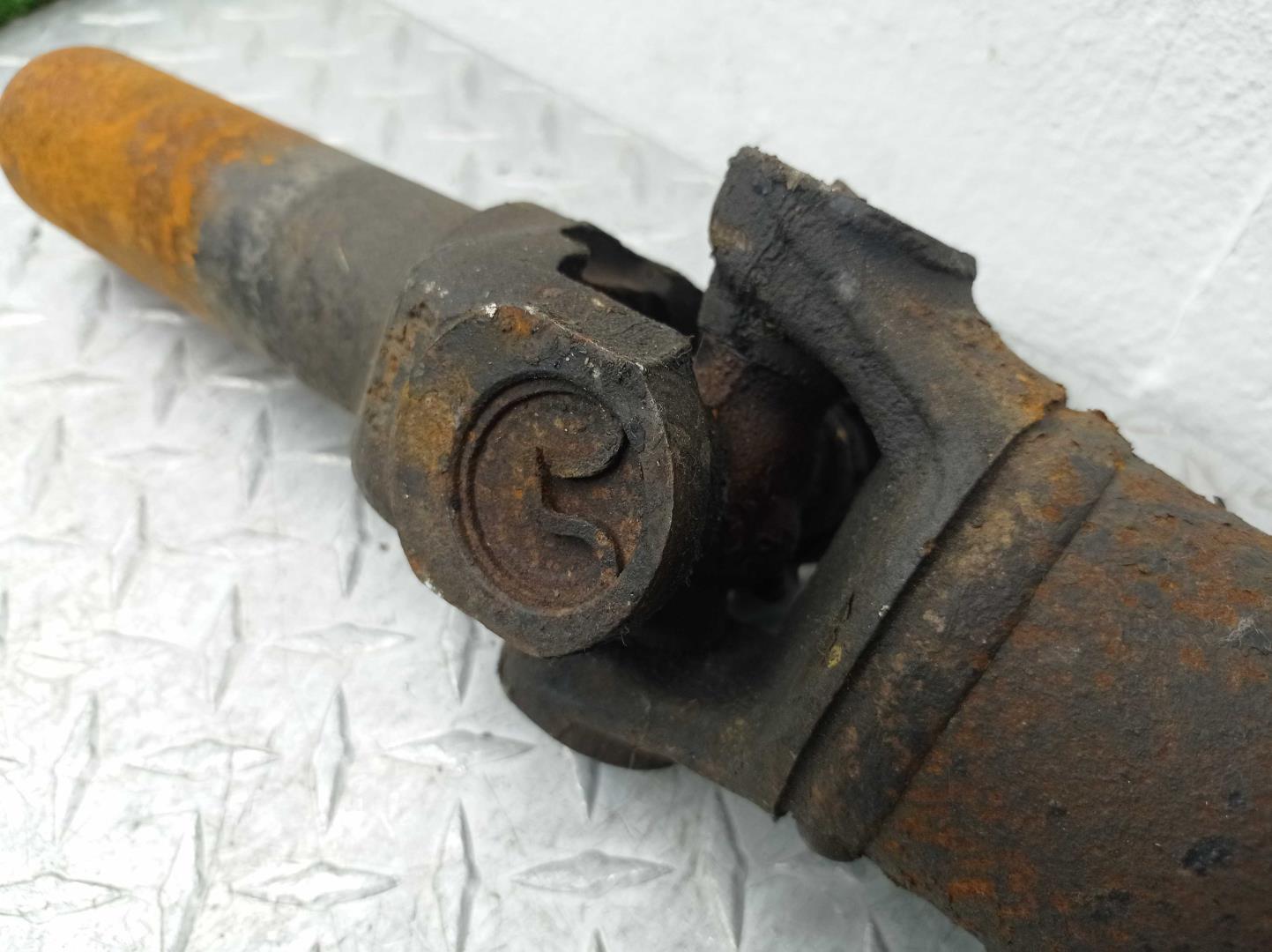 Вал карданный задний