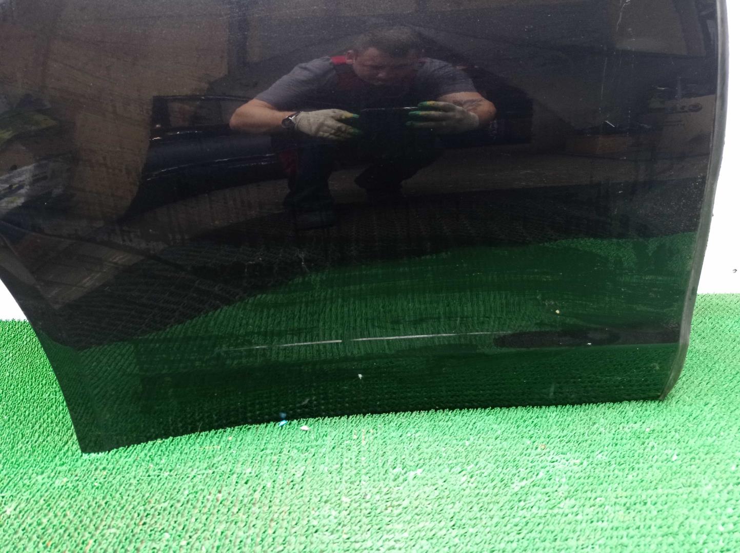 Стеклоподъемник электр. задний правый