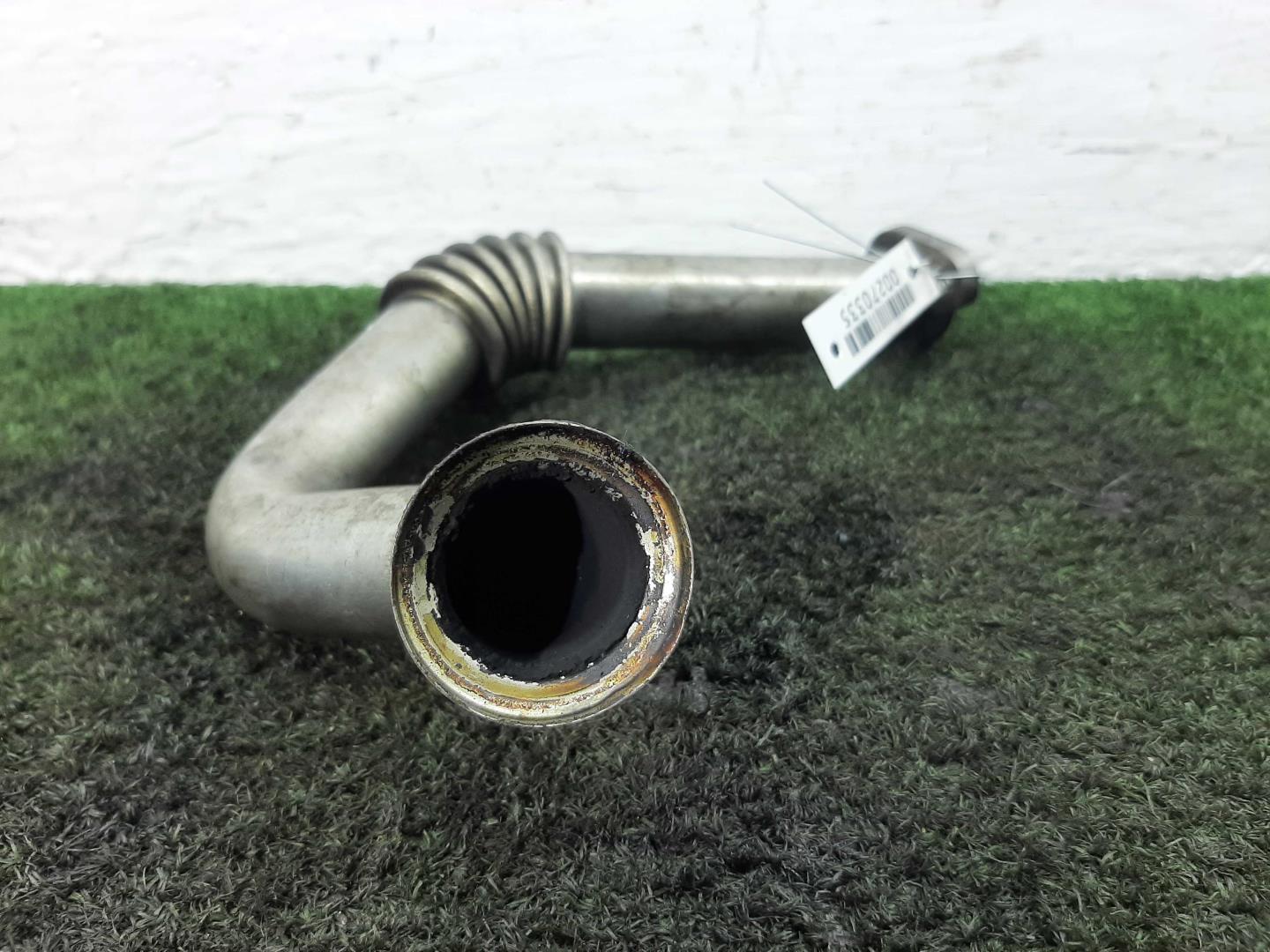 Трубка картерных газов