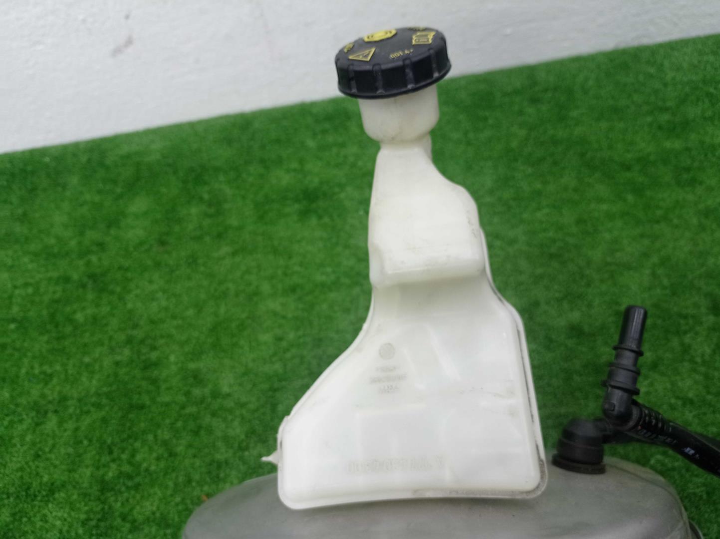 Усилитель тормозов вакуумный