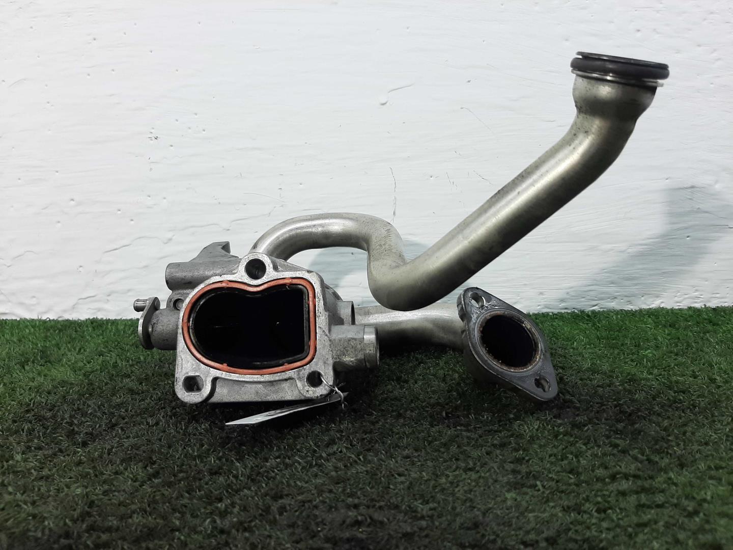 Трубка картерных газов