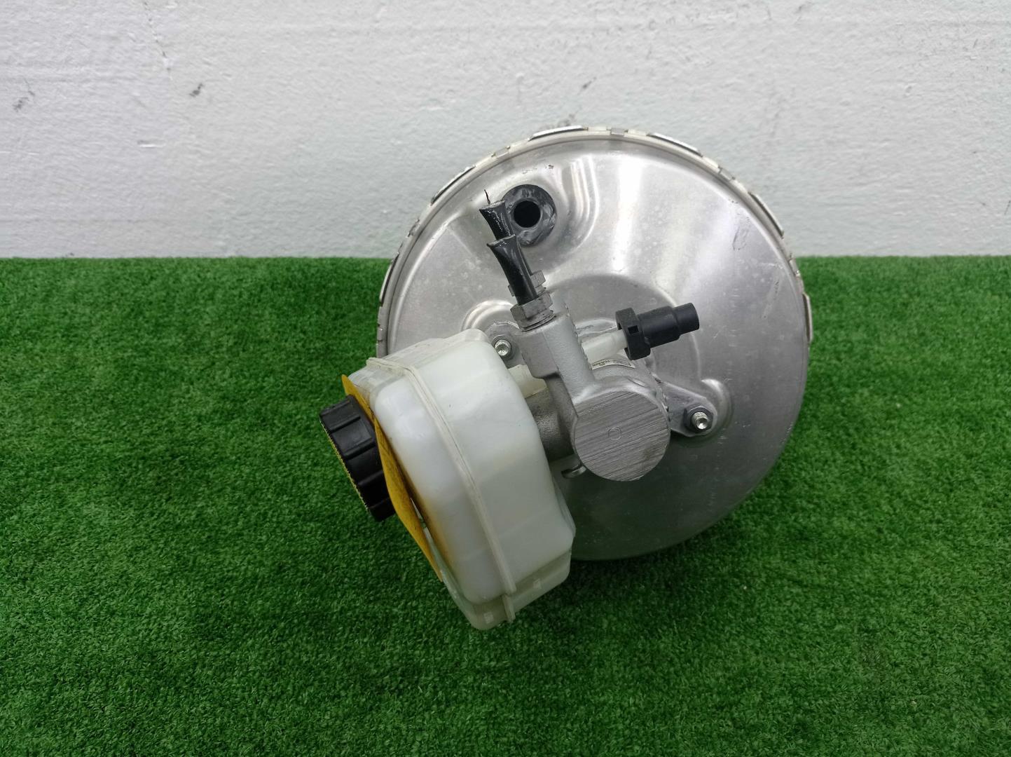 Усилитель тормозов вакуумный