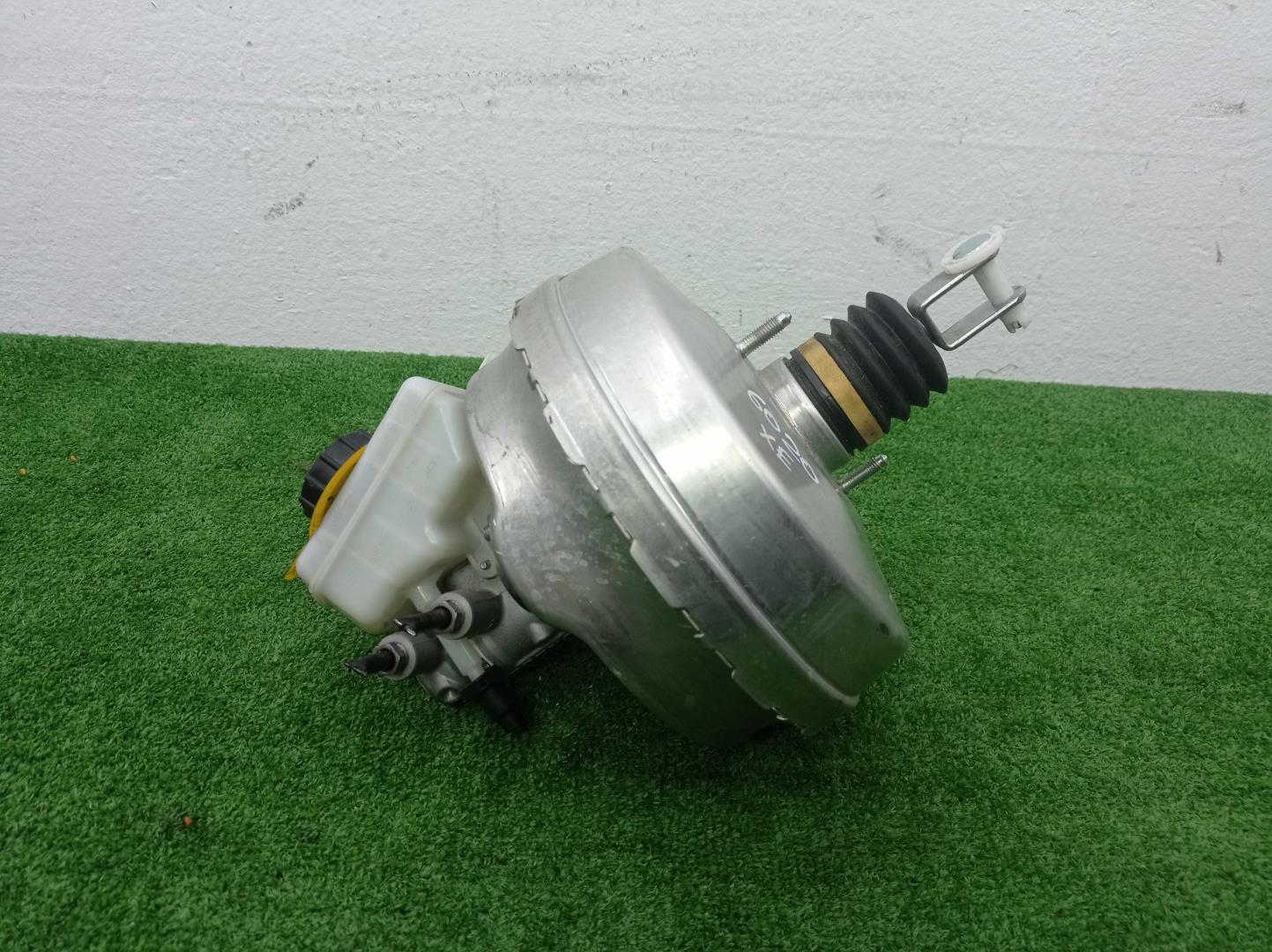 Усилитель тормозов вакуумный