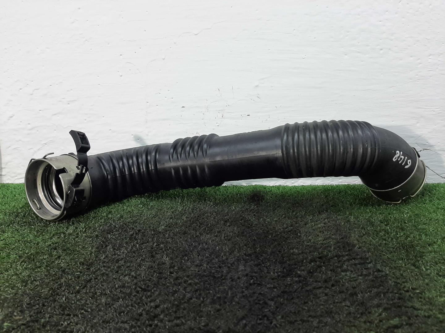 Патрубок интеркулера