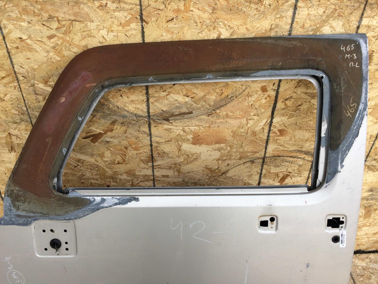 Дверь передняя левая