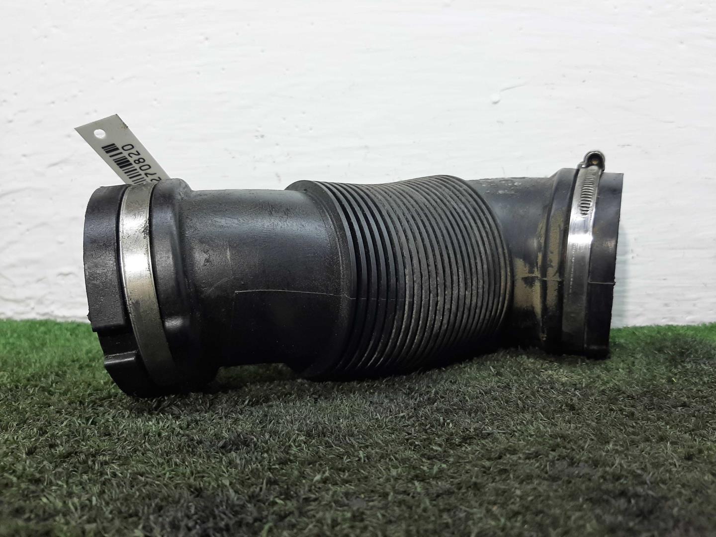 Патрубок воздушного фильтра