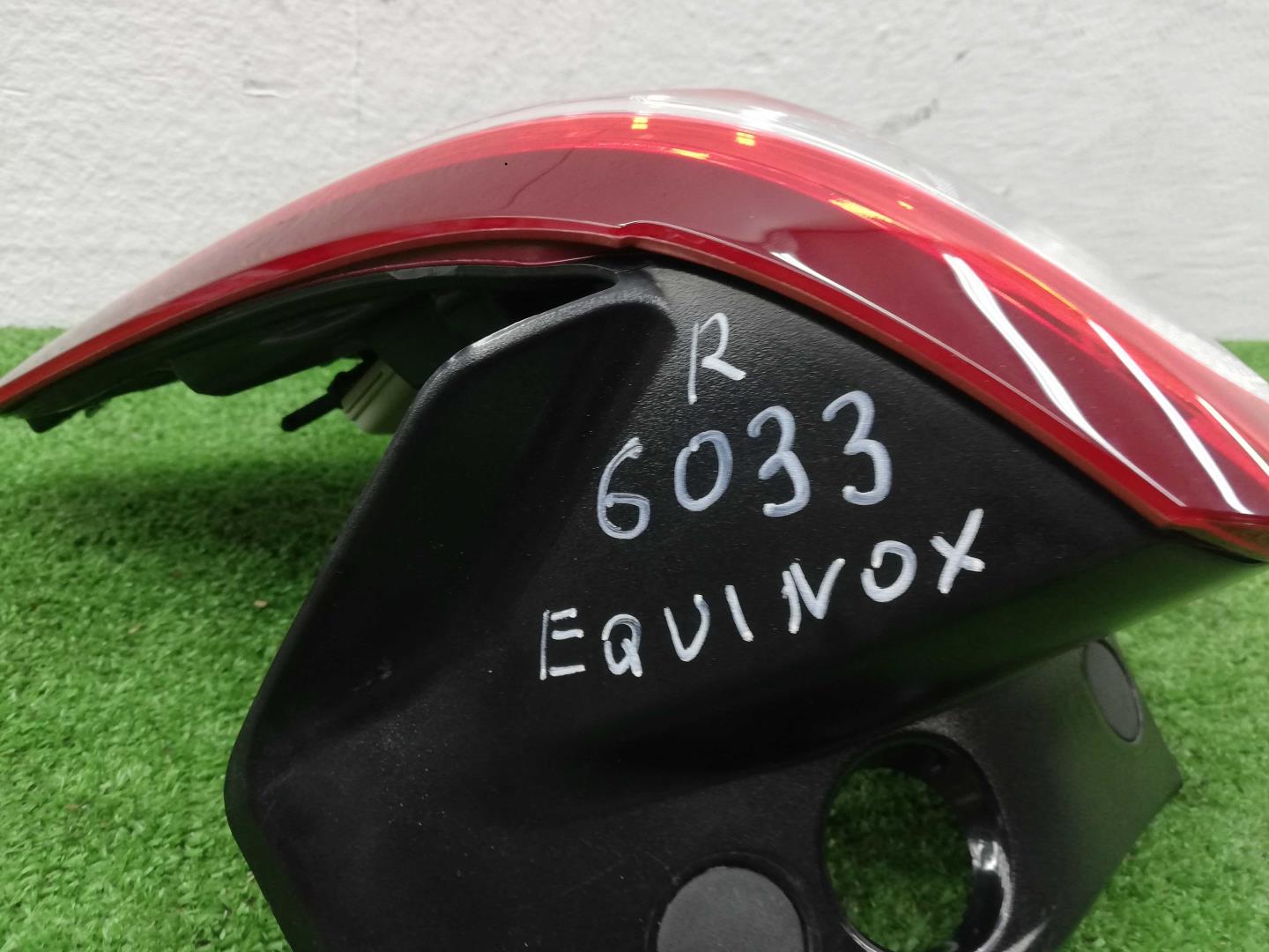 Фонарь задний наружный правый