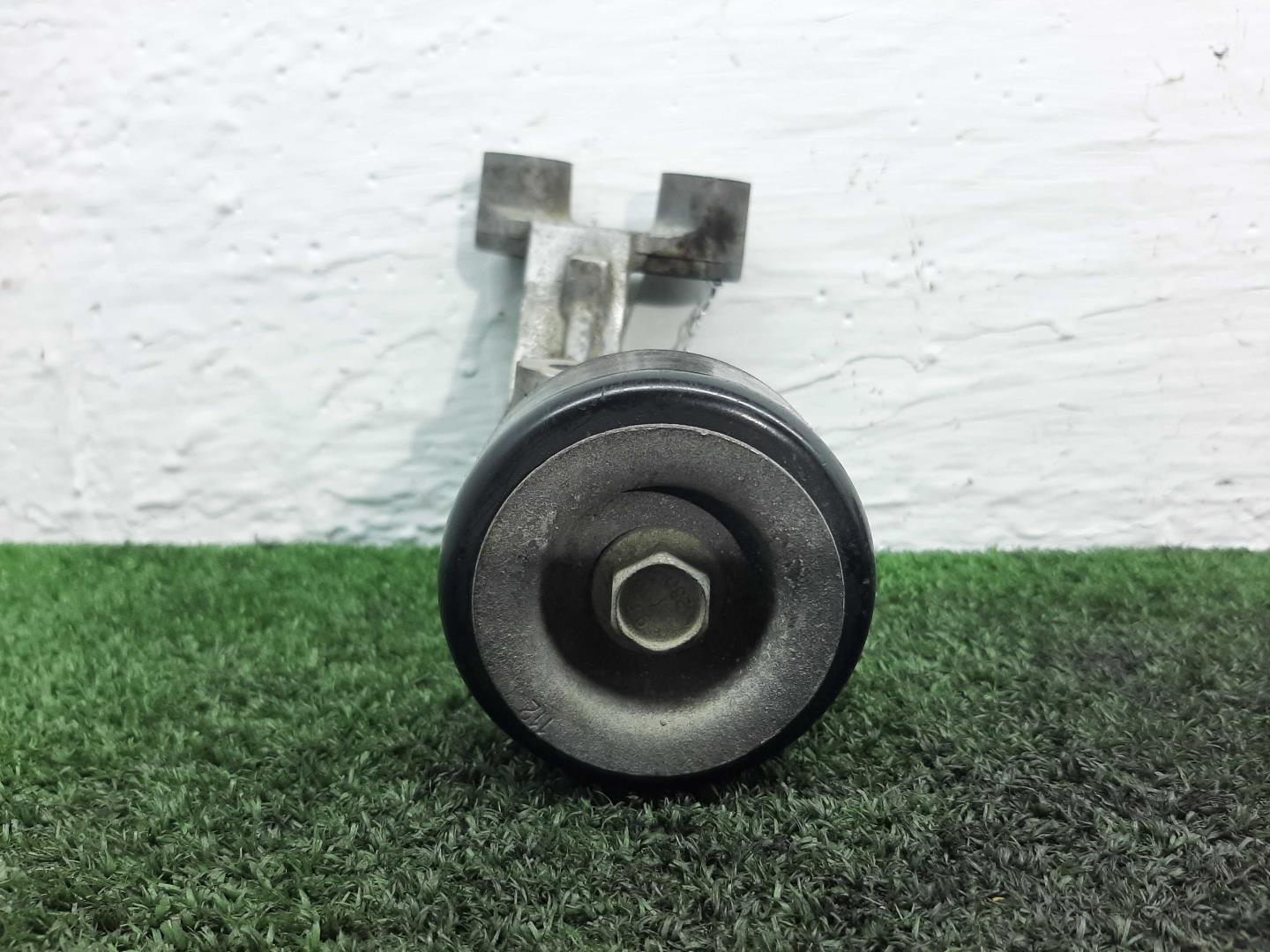 Натяжитель ремня