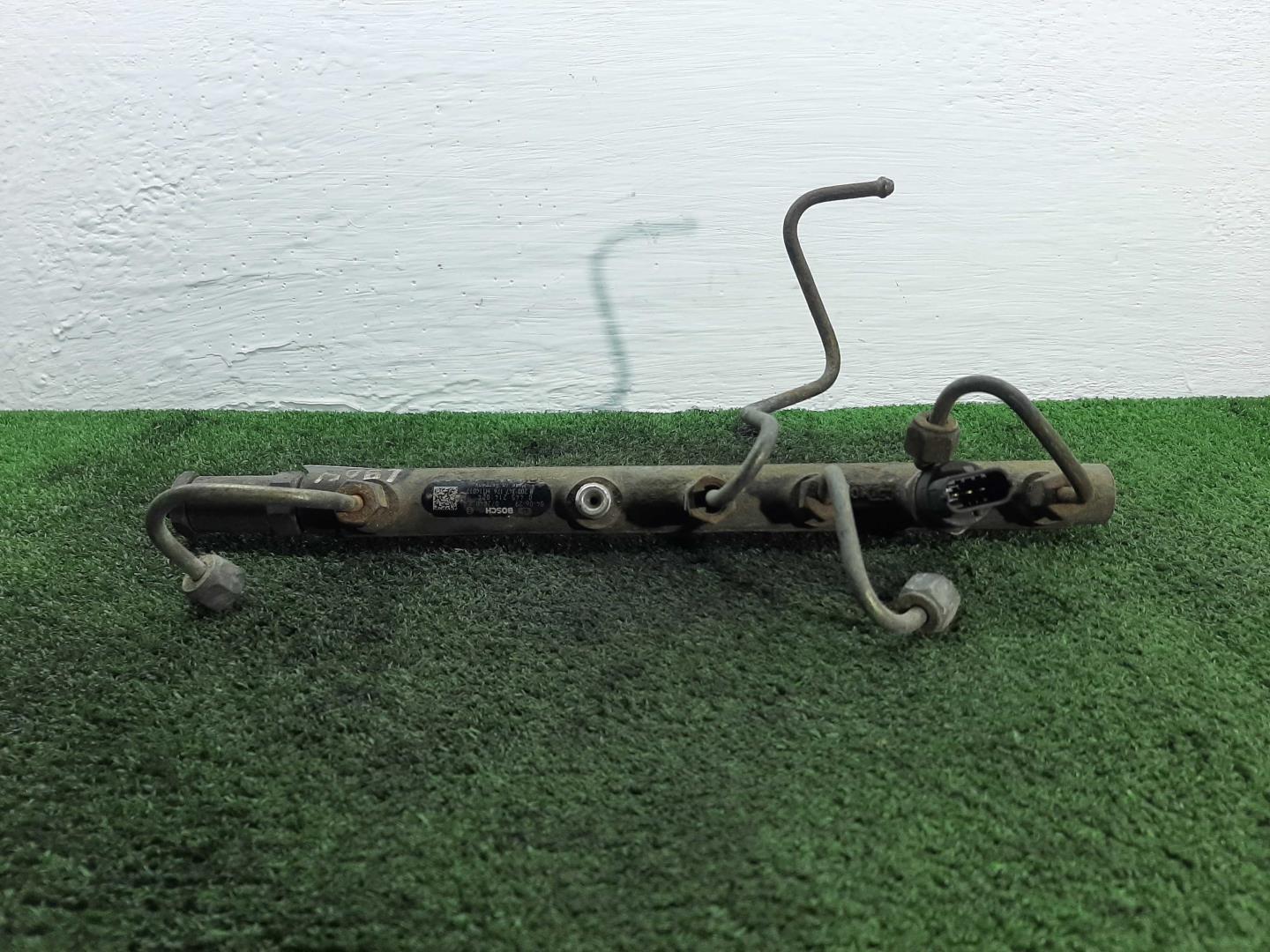 Рейка топливная (рампа)