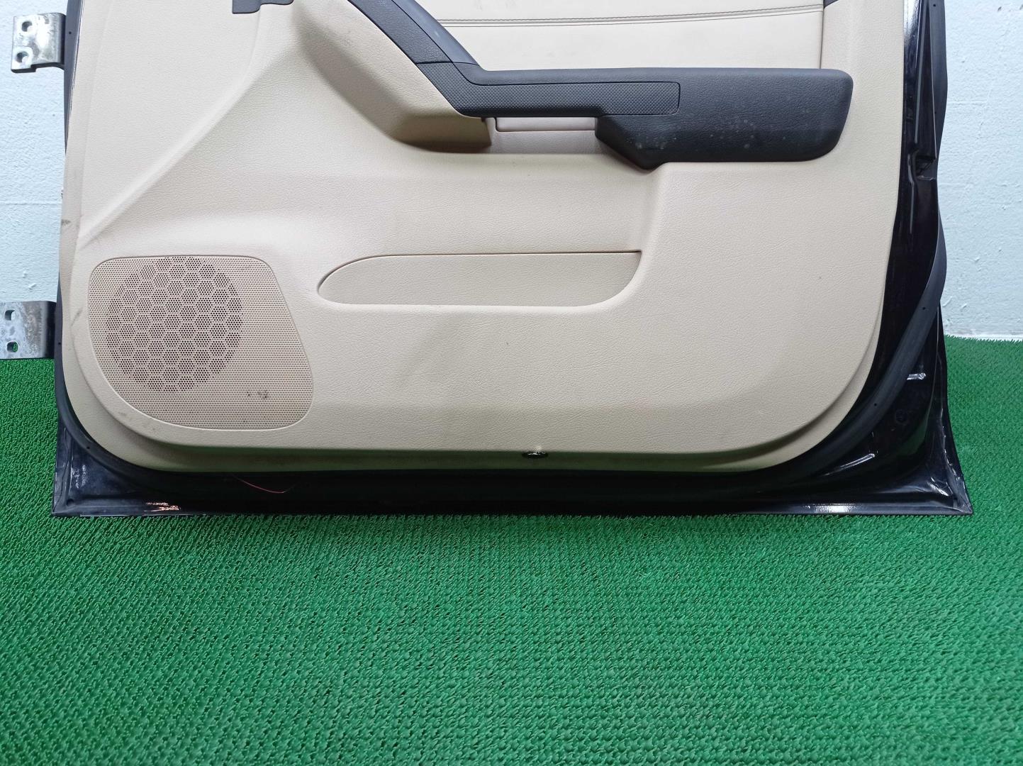 Стеклоподъемник электр. передний правый