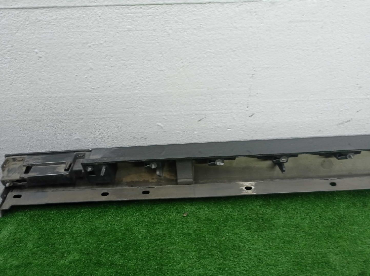 Накладка на порог (наружная)