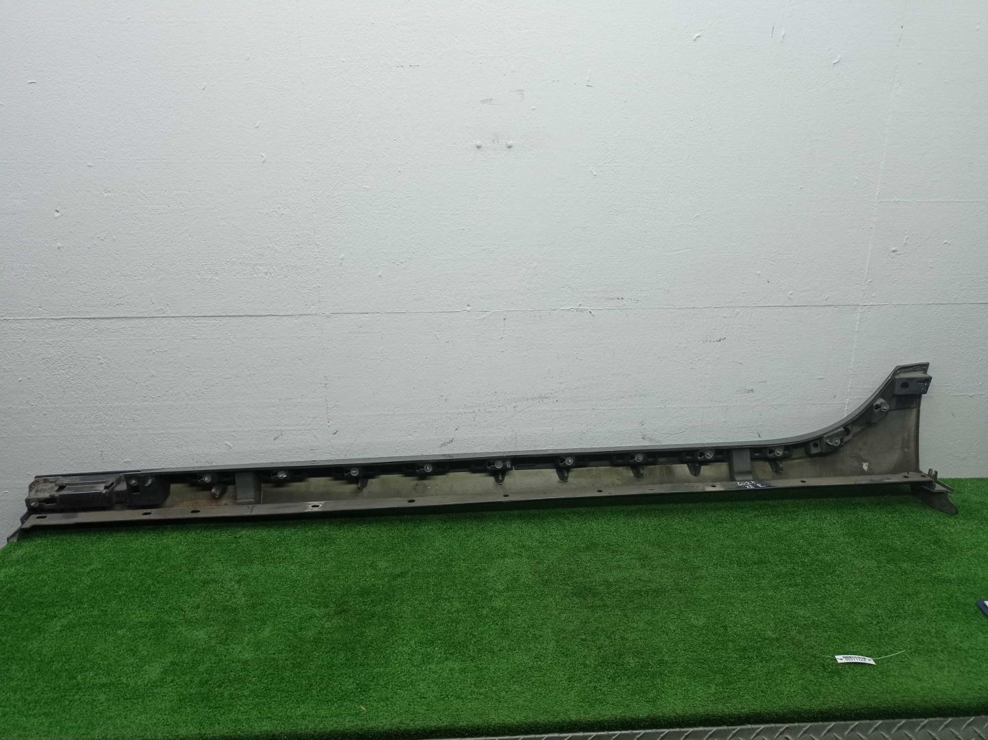 Накладка на порог (наружная)