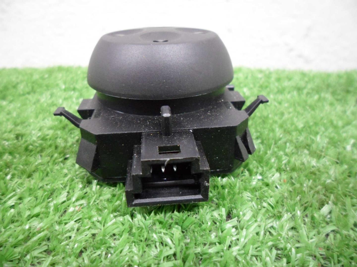 Переключатель регулировки сиденья