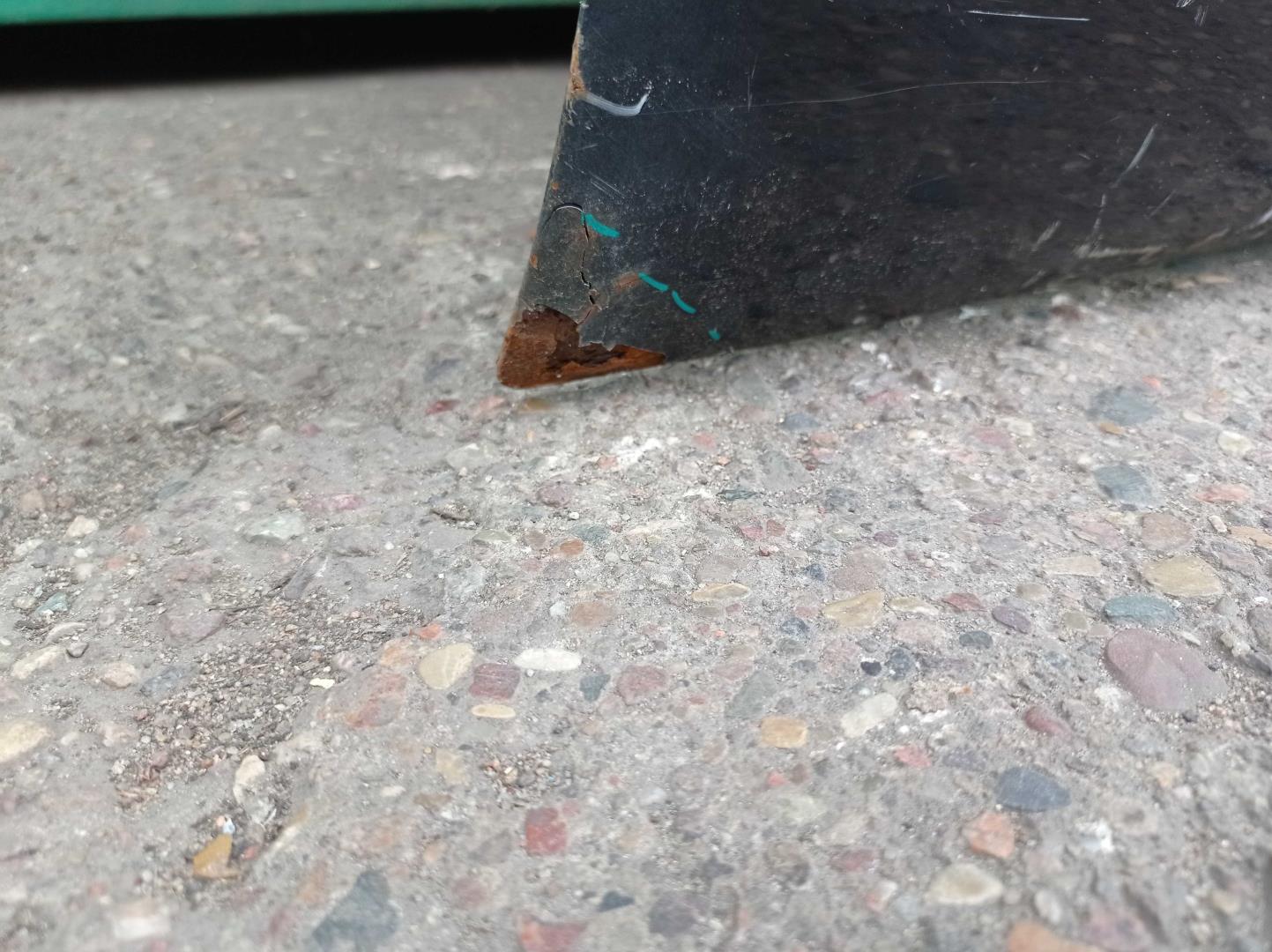 Ручка двери передней наружная правая