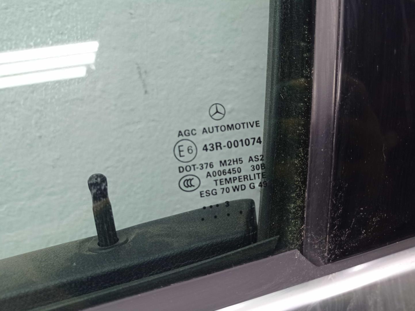 Дверь передняя левая