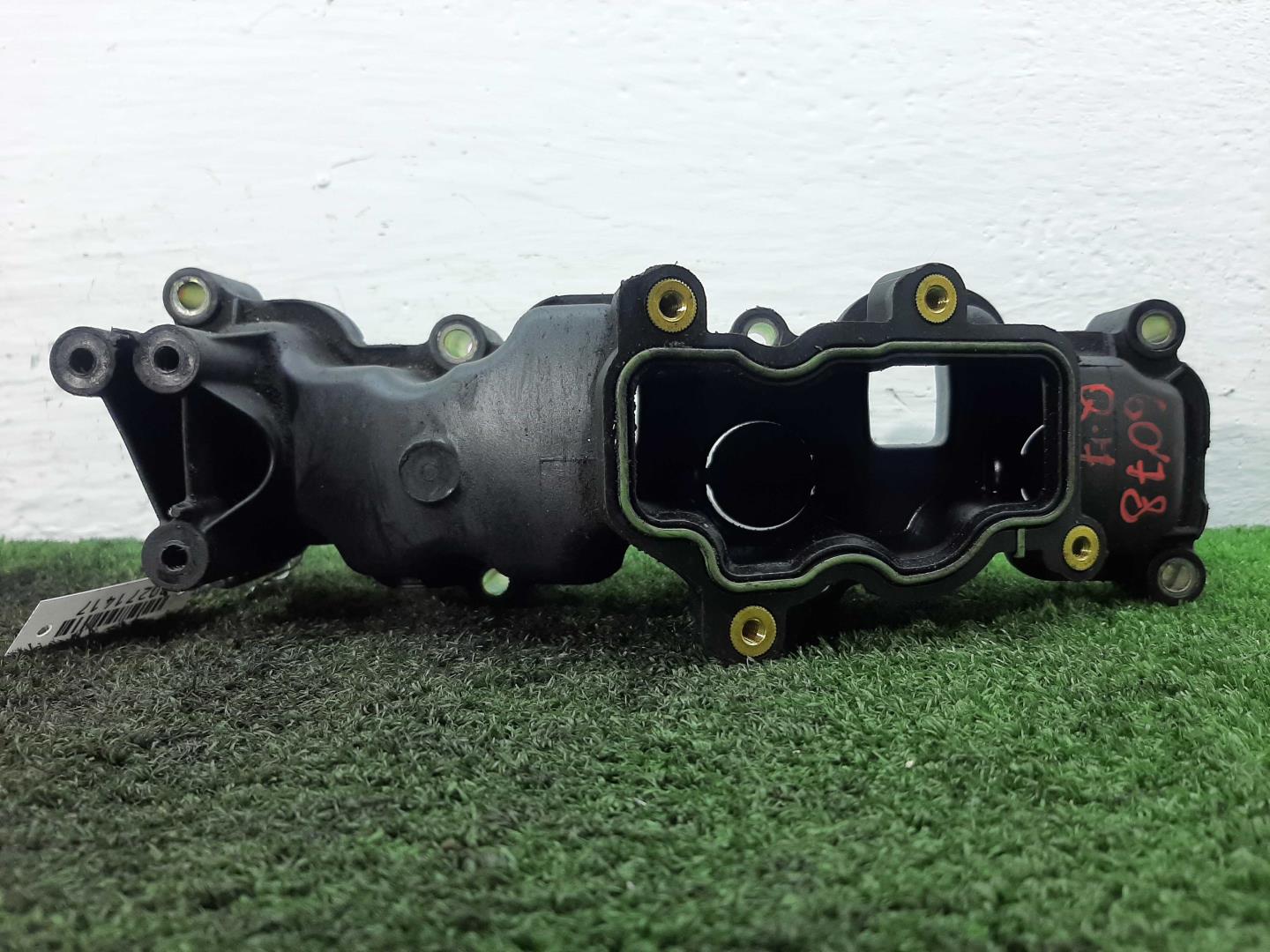 Коллектор впускной