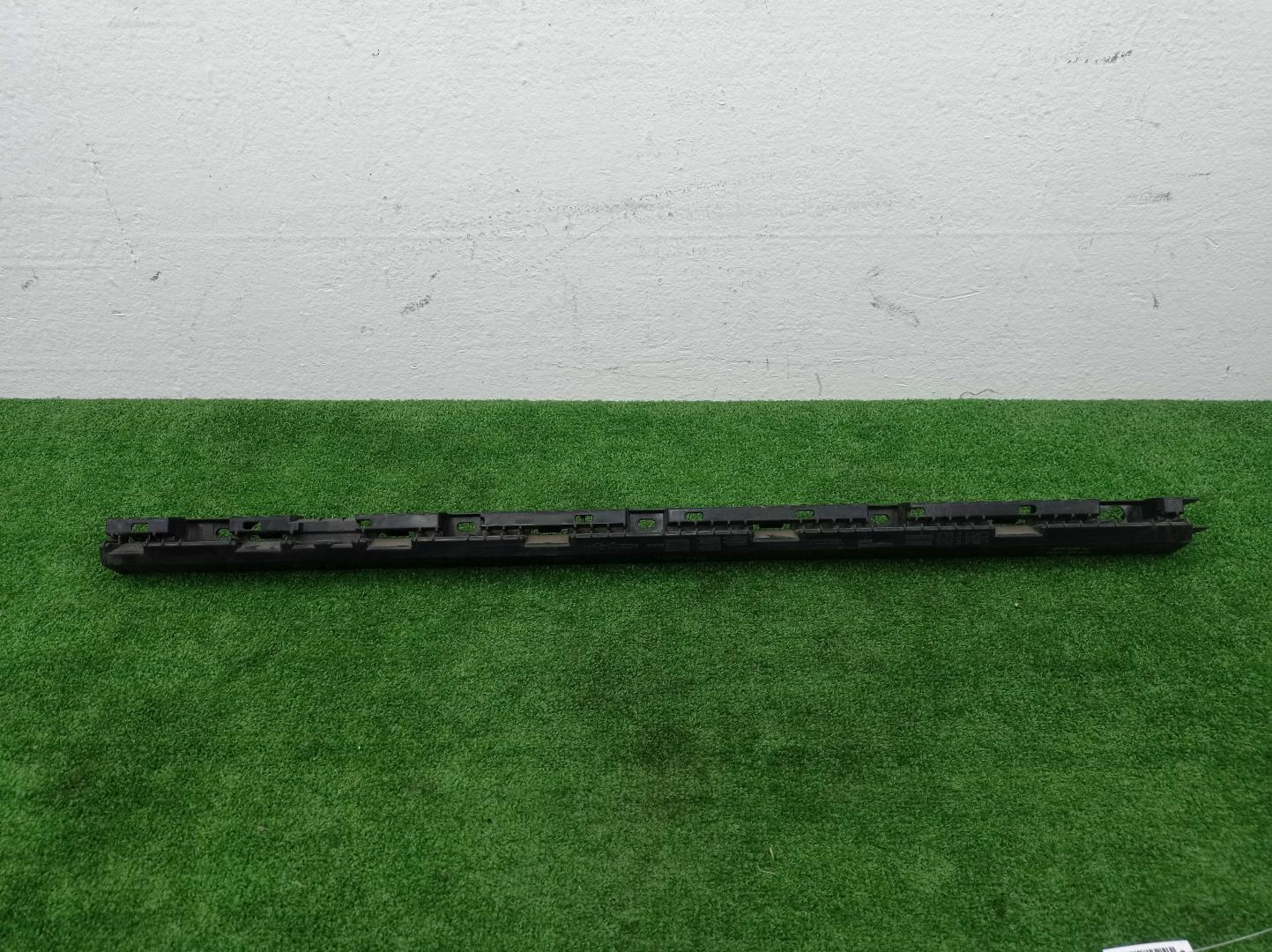 Кронштейн порога