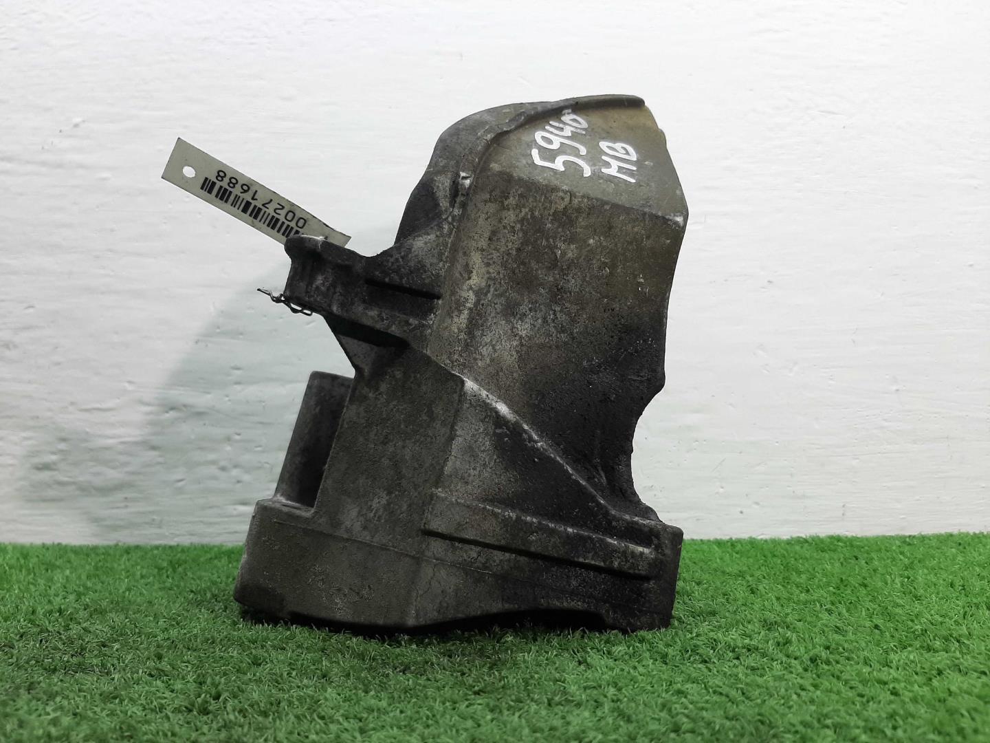 Кронштейн двигателя