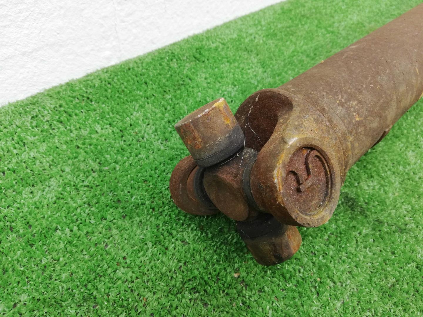 Вал карданный задний