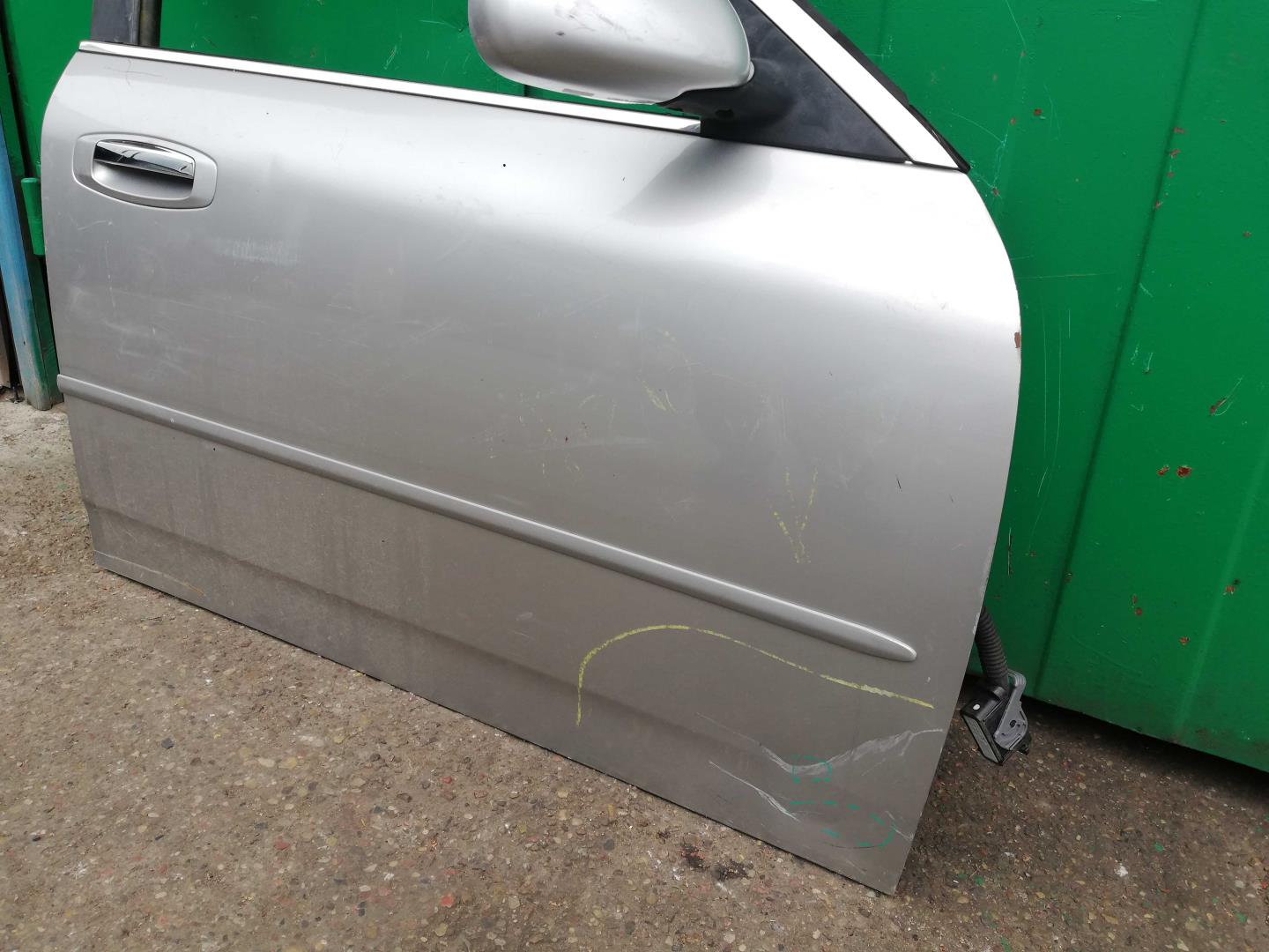 Стеклоподъемник электр. передний правый