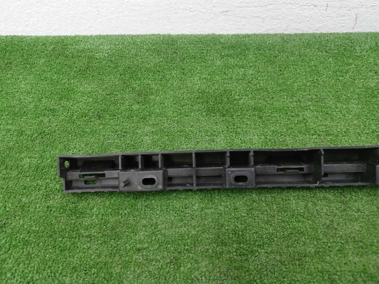 Кронштейн порога