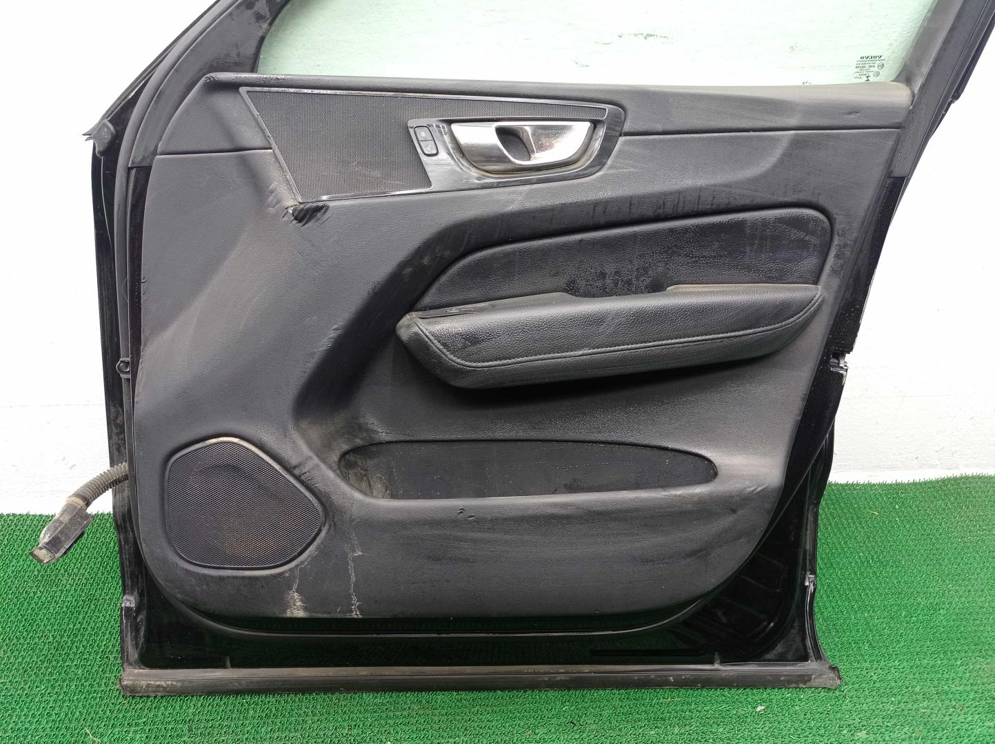 Стеклоподъемник электр. передний правый