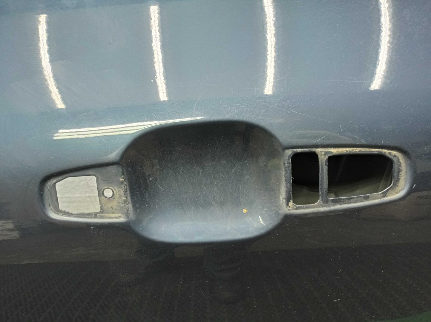 Дверь передняя левая