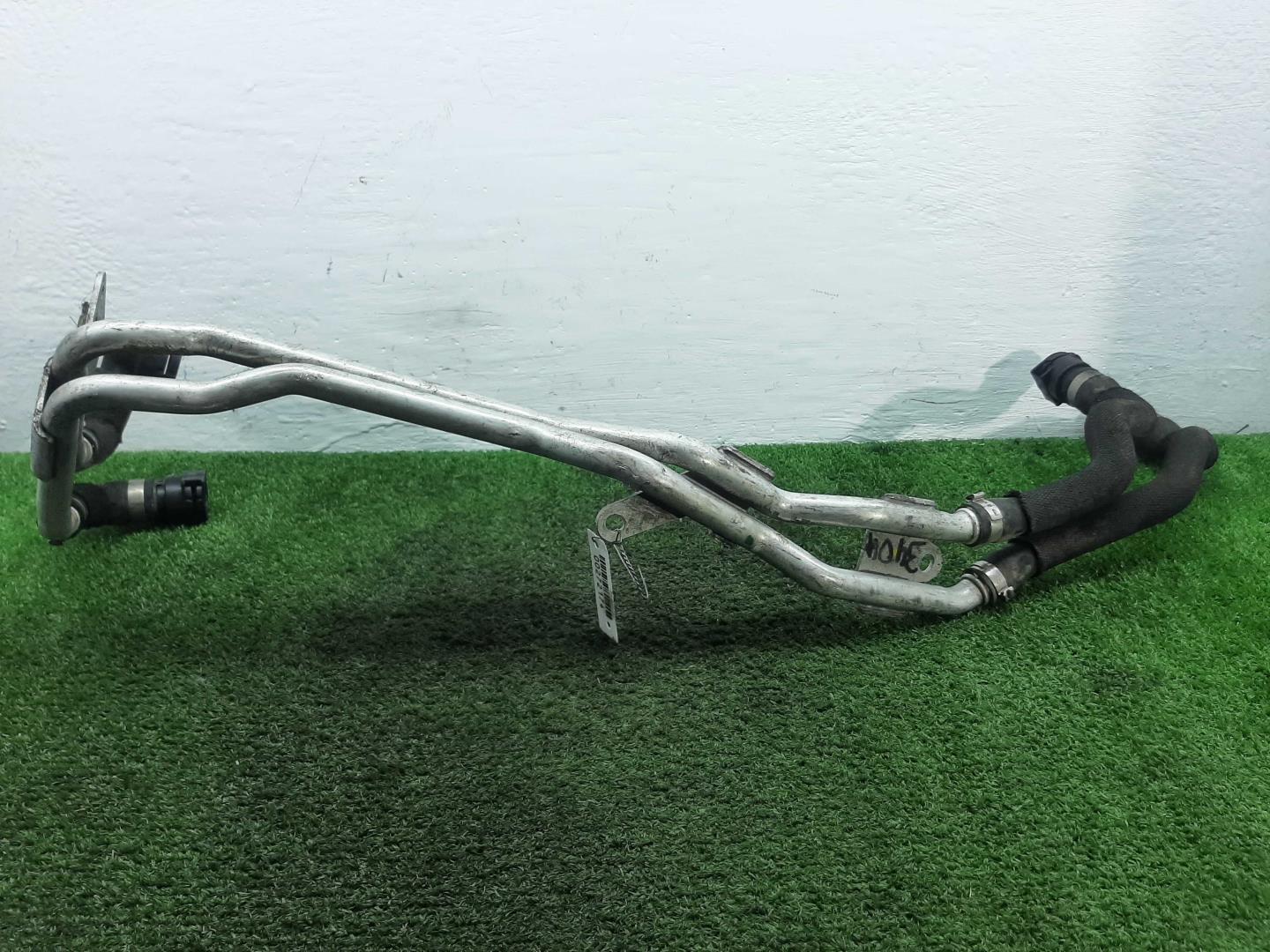 Трубка системы охлаждения