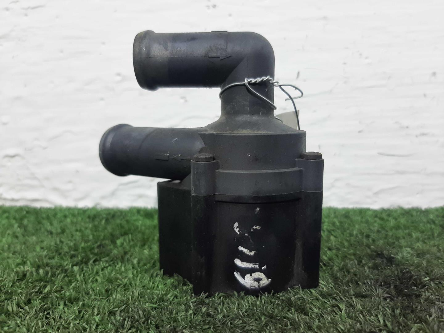 Насос электрический (доп.помпа)