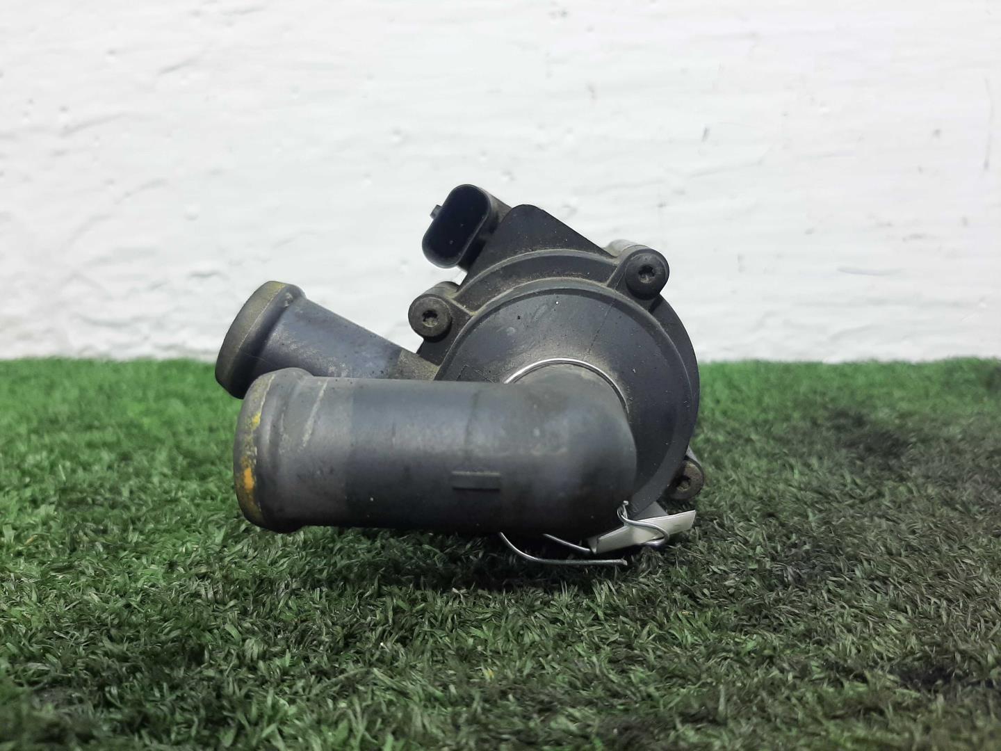 Насос электрический (доп.помпа)