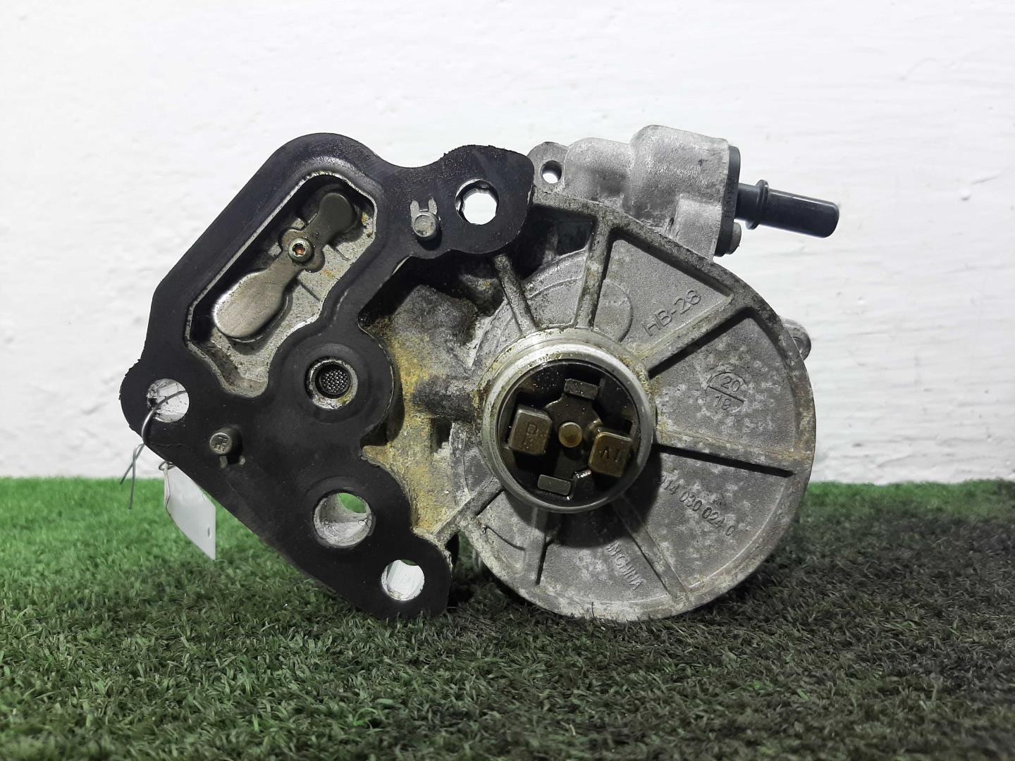 Насос вакуумный