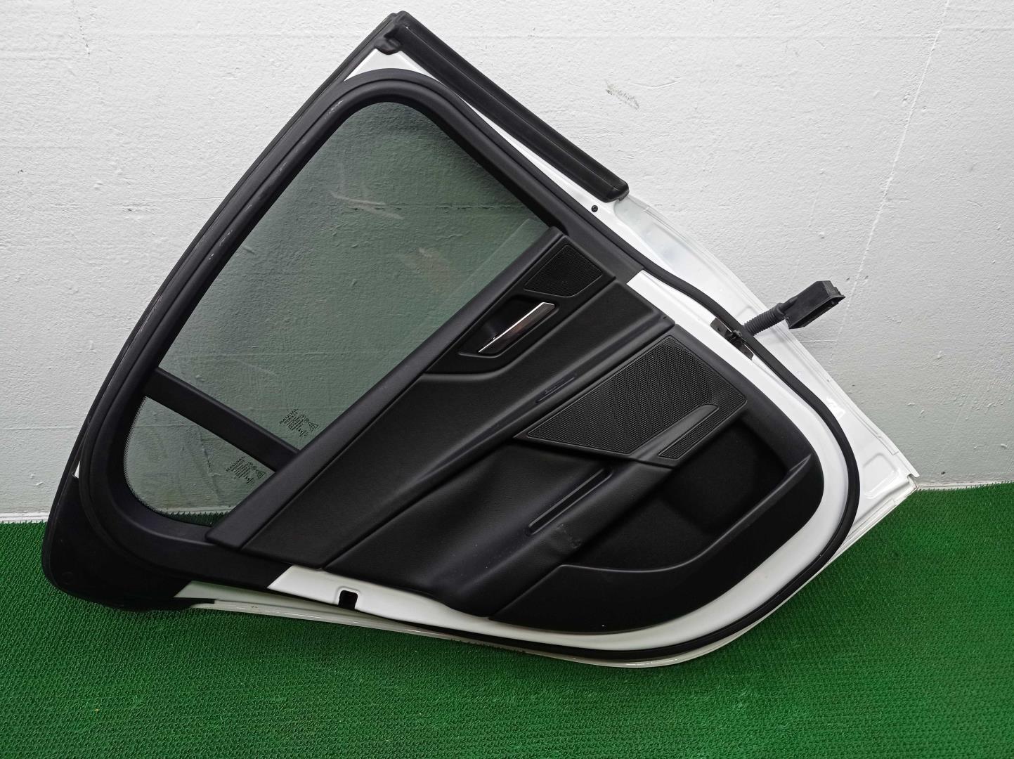 Ручка двери задней наружная левая