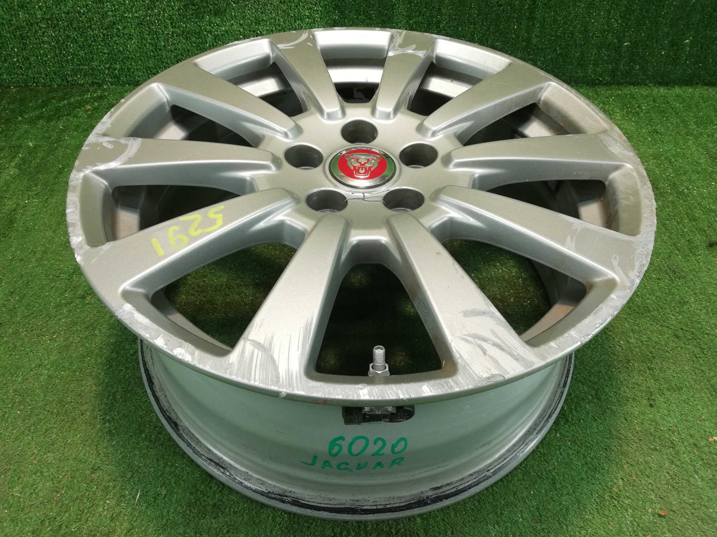 Диск колесный литой легкий сплав