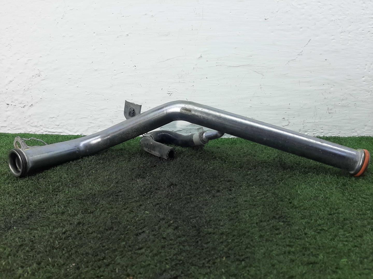 Трубка системы охлаждения