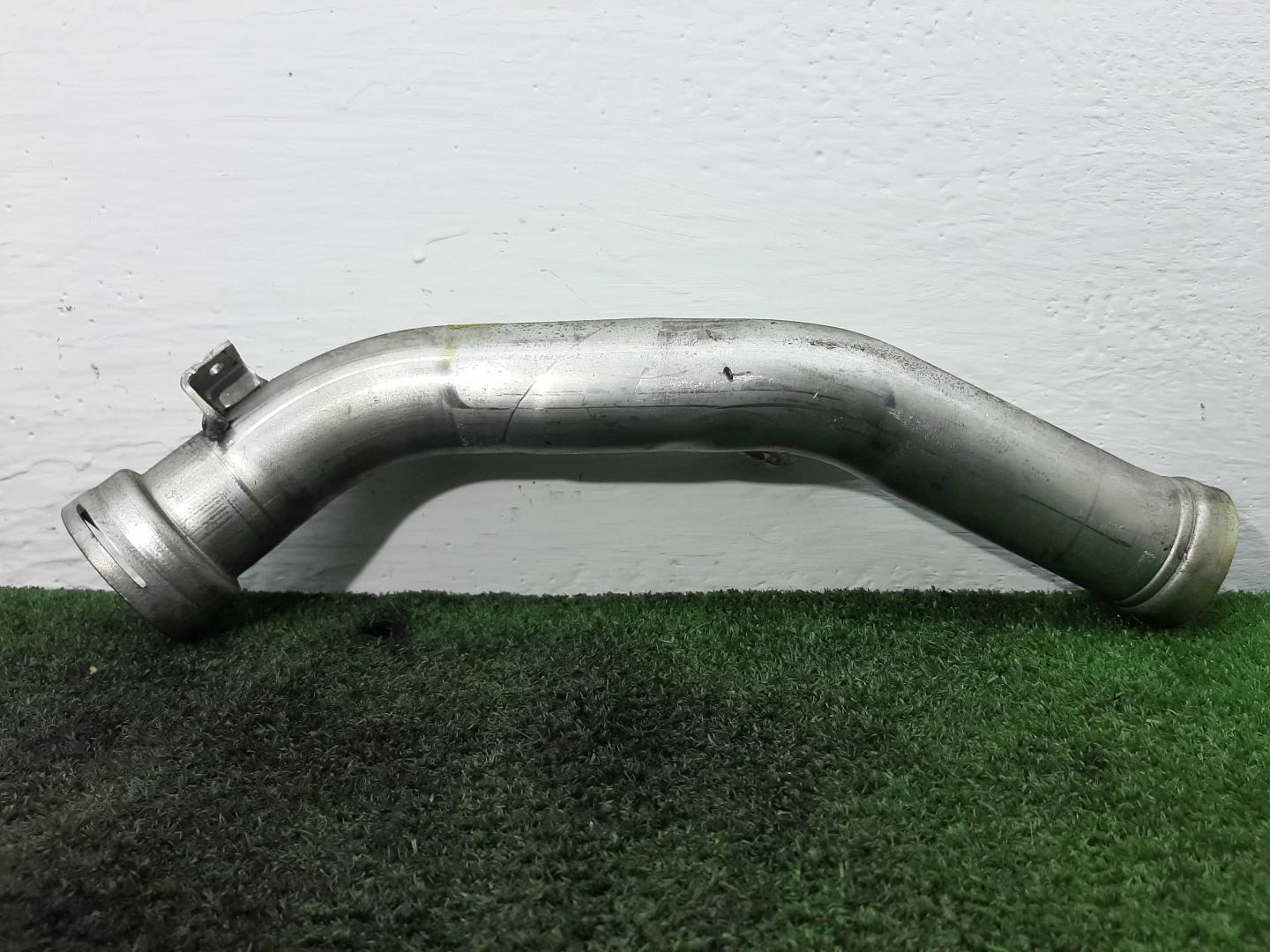 Патрубок интеркулера