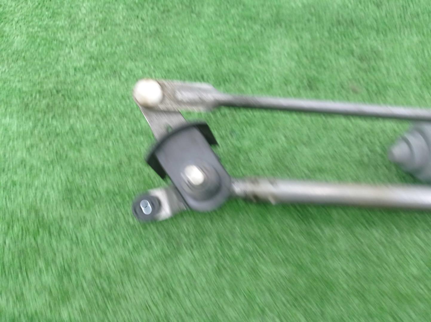 Трапеция стеклоочистителей