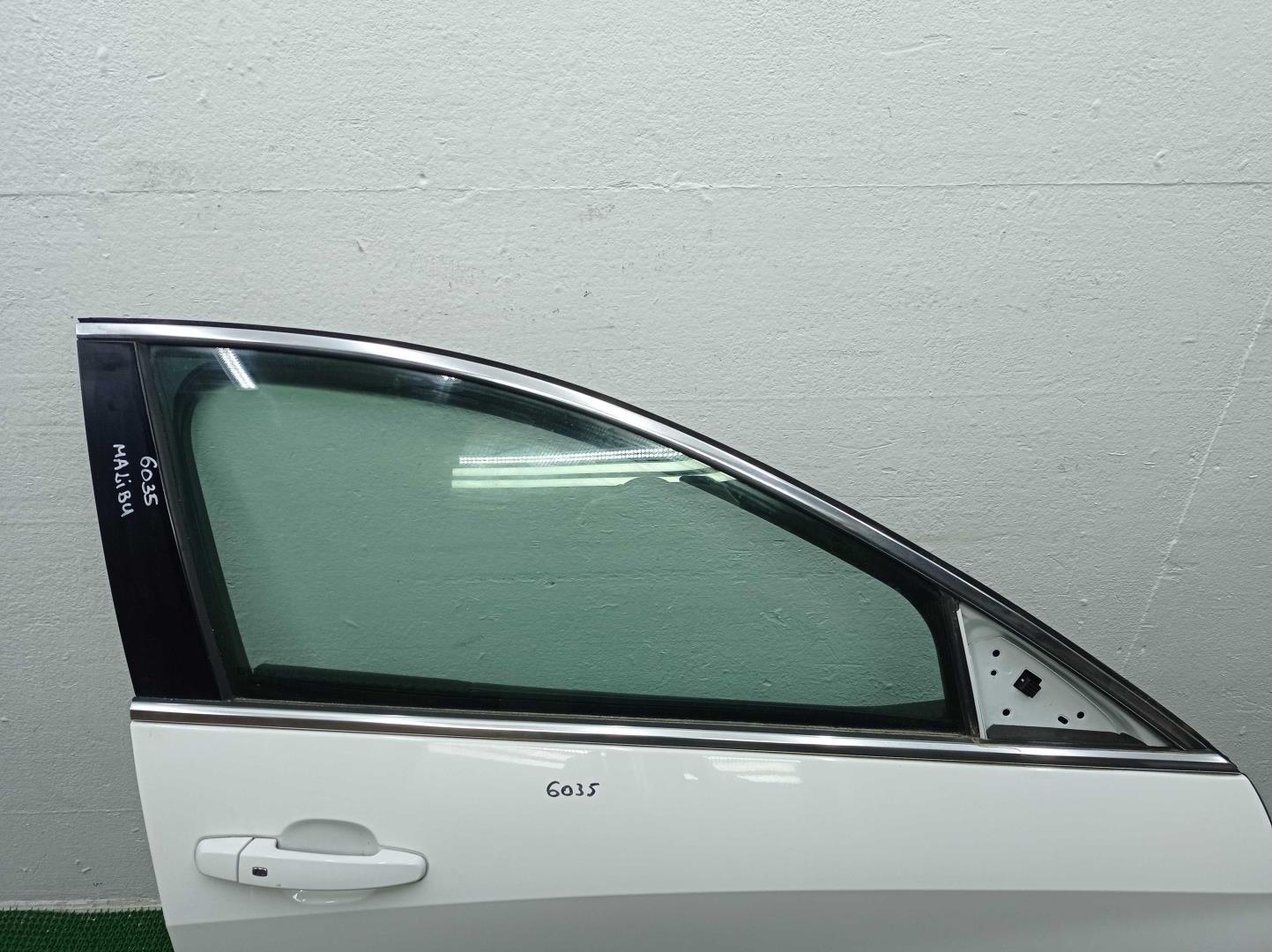 Дверь передняя правая