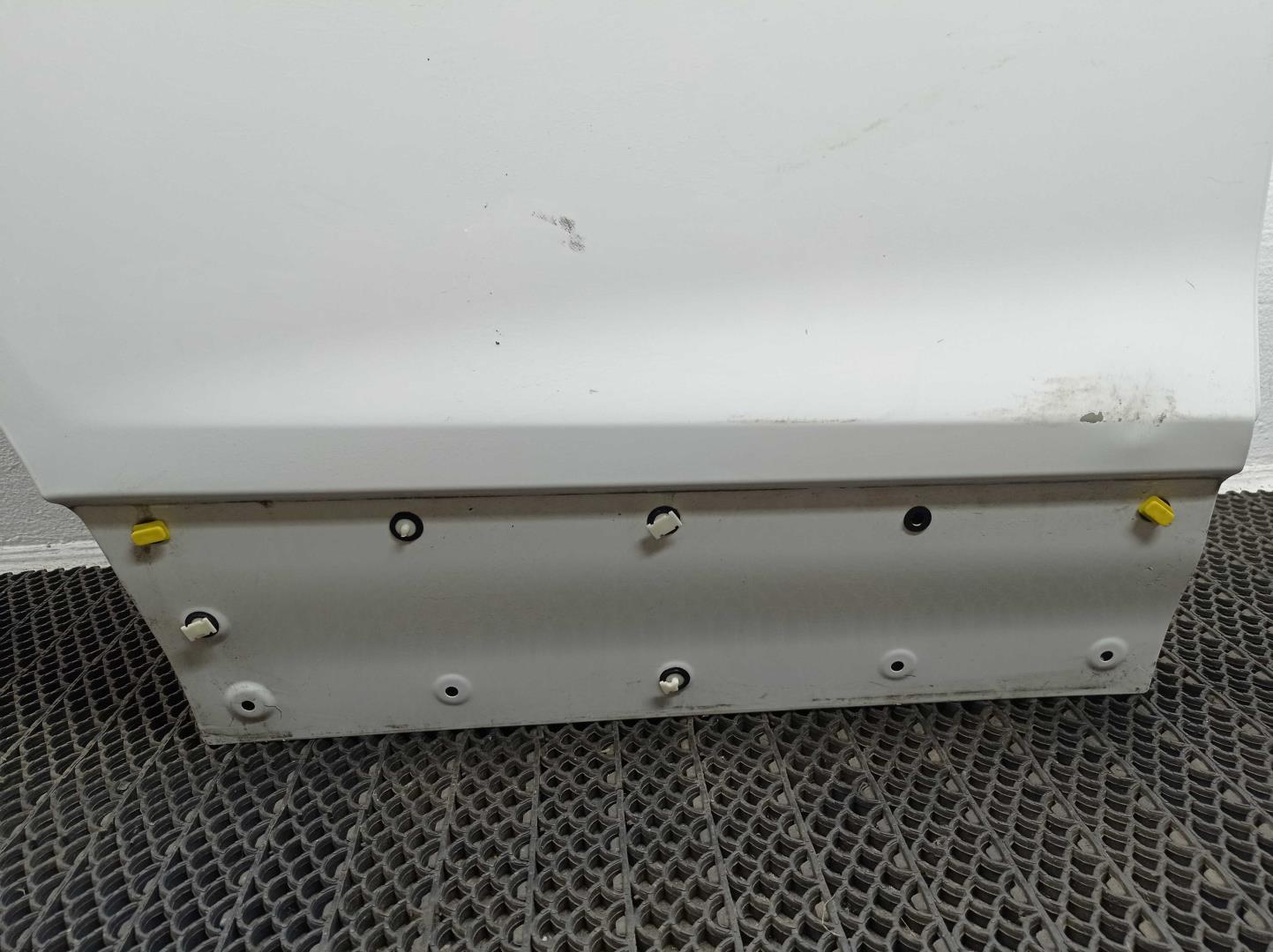 Стеклоподъемник электр. задний правый