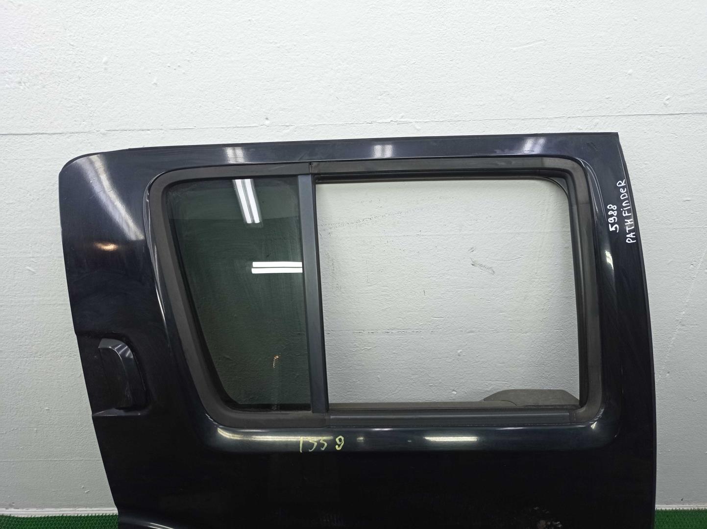 Стеклоподъемник электр. задний правый