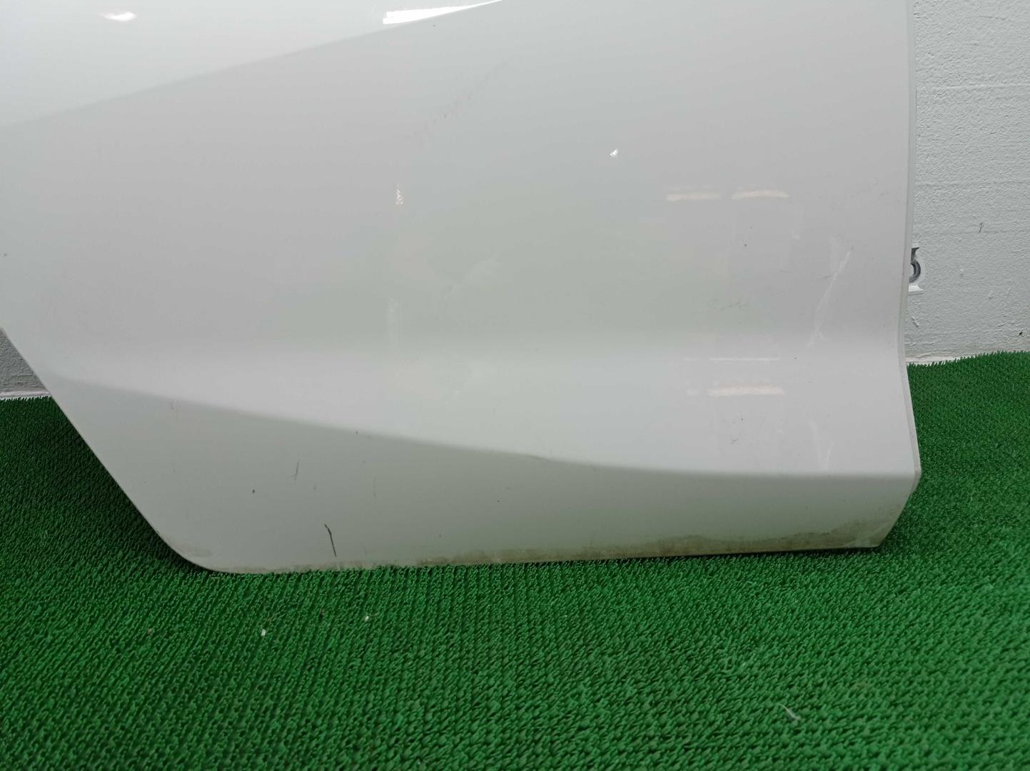 Замок двери задней правой