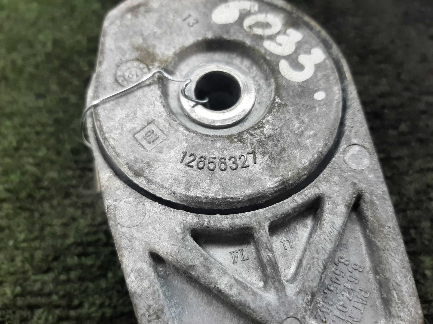 Натяжитель ремня