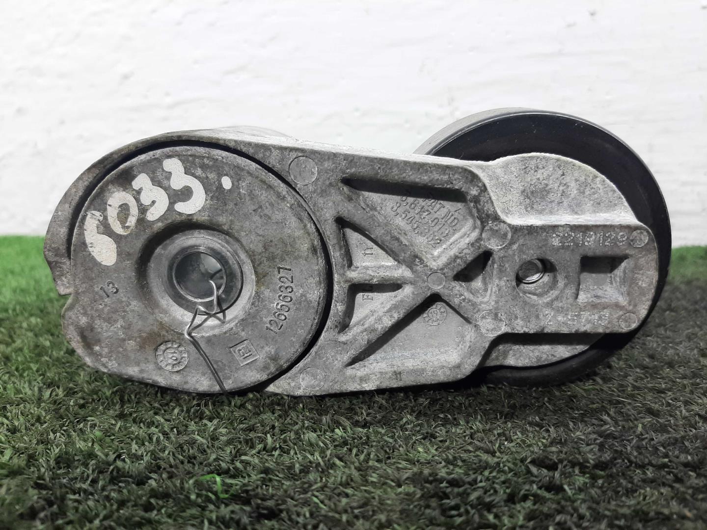 Натяжитель ремня