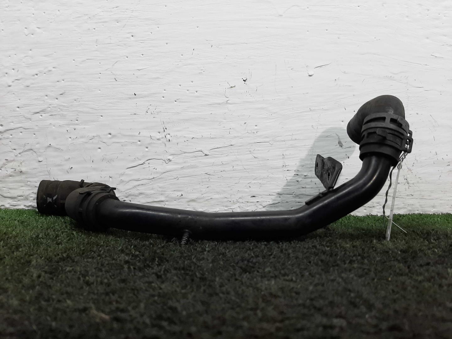 Трубка системы охлаждения