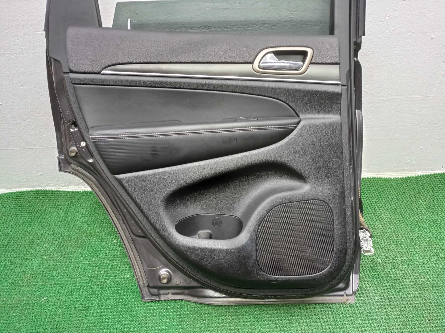 Ручка двери задней наружная левая