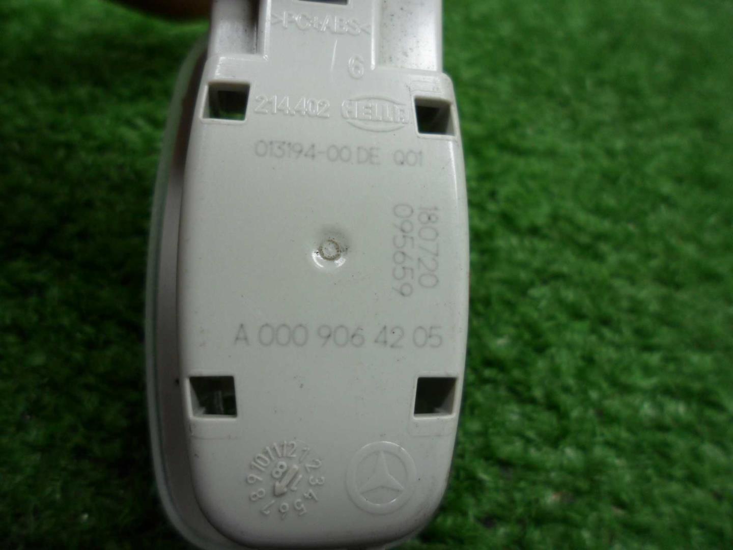 Плафон салонный