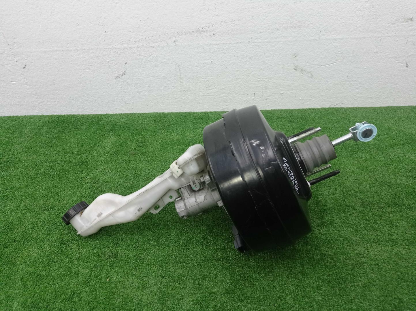 Усилитель тормозов вакуумный