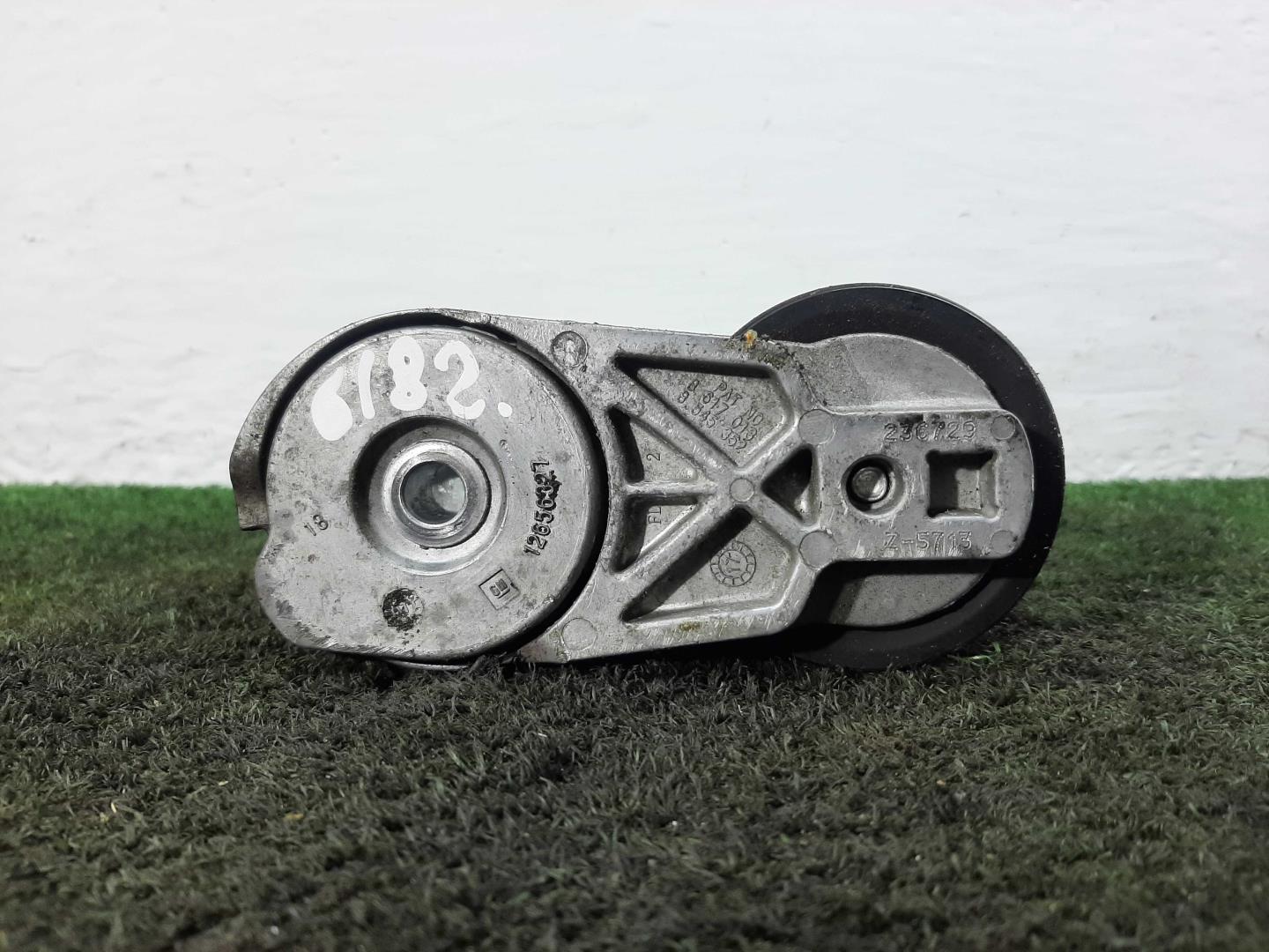 Натяжитель ремня